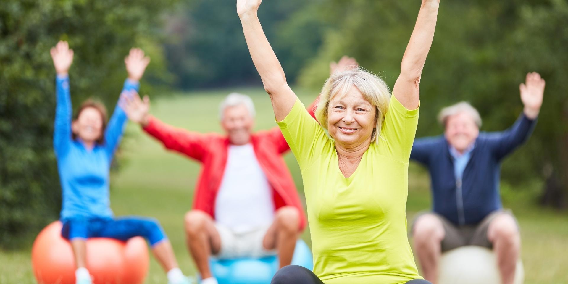 lady exercise class ball | Doylestown Health